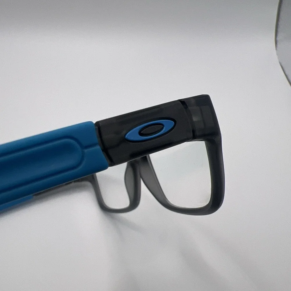 Oakley OY8005 0249 Eyeglasses Boys Black Blue Full Rim  49-15-128 Frame Only EUC